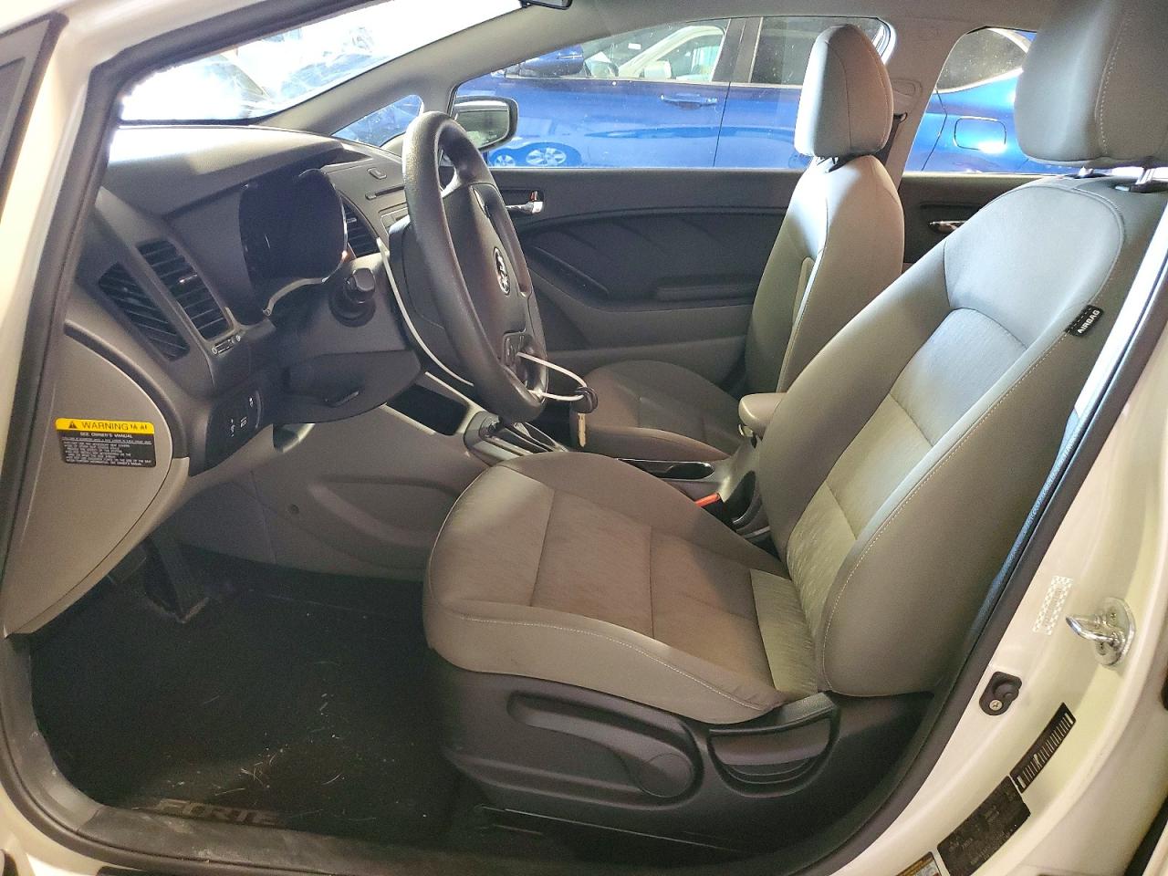 2015 KIA FORTE GL(Middle-low grade)
