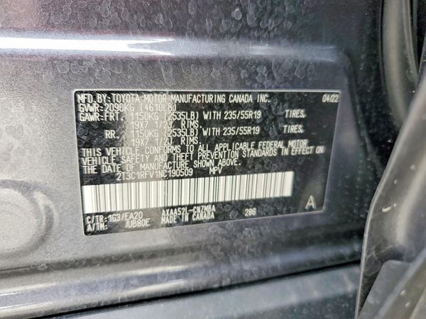 2022 TOYOTA RAV4 XLE Premium