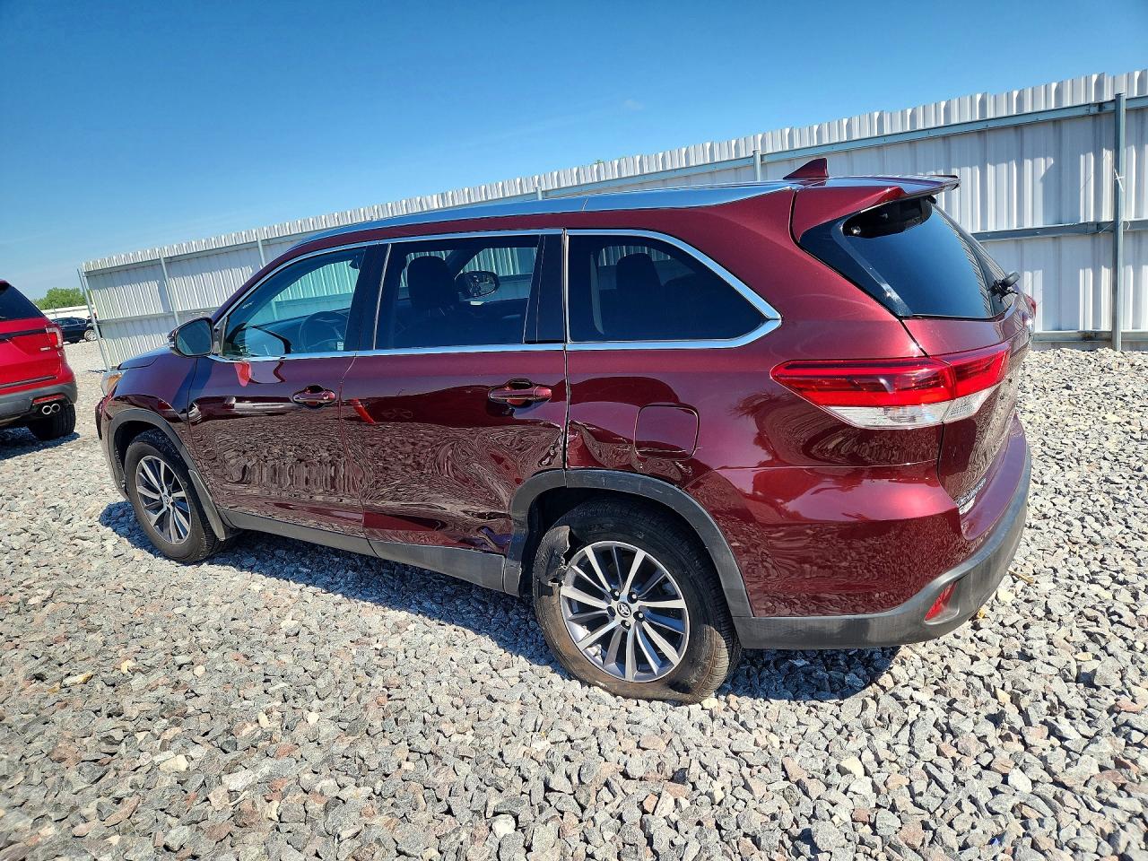 2019 TOYOTA HIGHLANDER SE/XLE