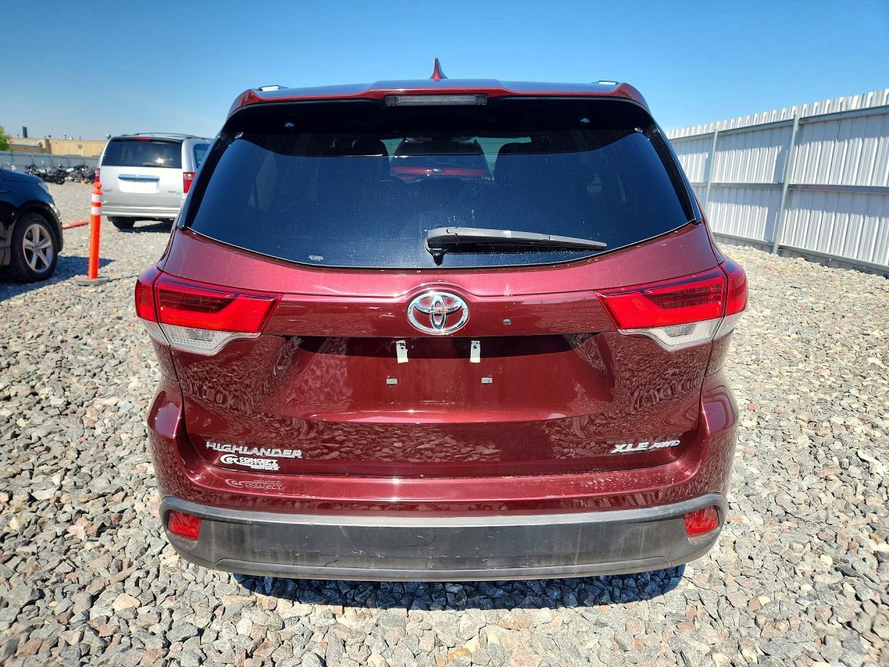 2019 TOYOTA HIGHLANDER SE/XLE