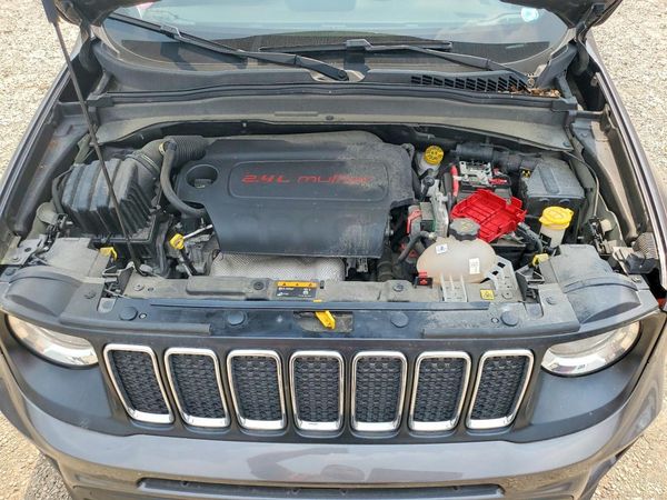2020 JEEP RENEGADE LATITUDE 4X4