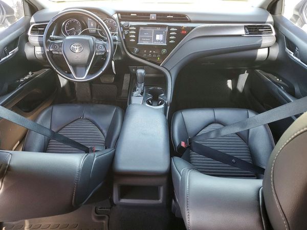 2018 TOYOTA CAMRY