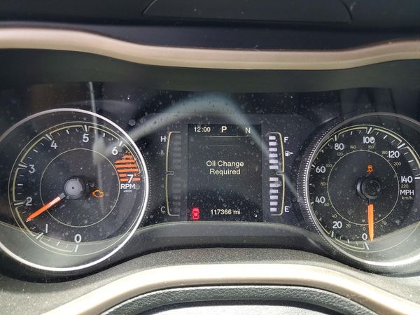 2016 JEEP CHEROKEE Sport