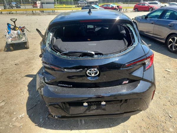 2026 TOYOTA COROLLA HA SE