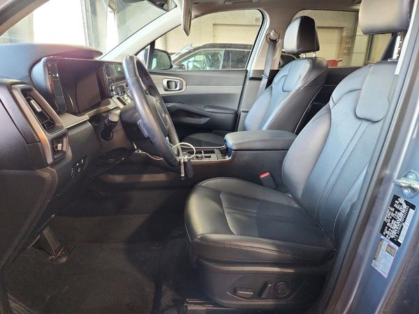 2023 KIA SORENTO EX