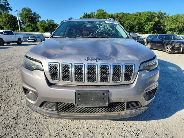 2019 JEEP CHEROKEE LATITUDE 4X4