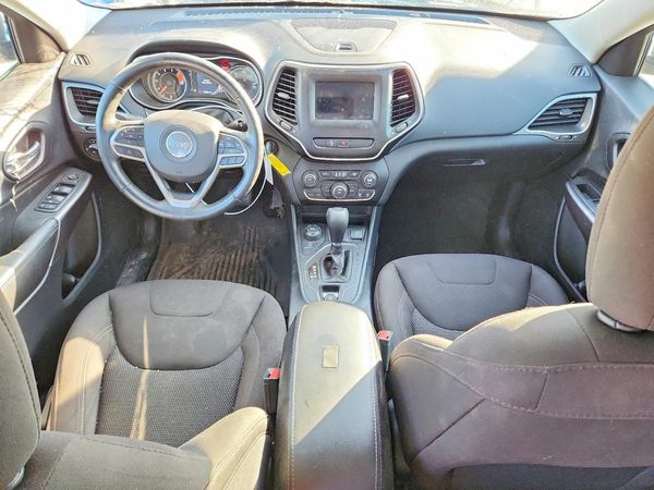 2019 JEEP CHEROKEE LATITUDE 4X4