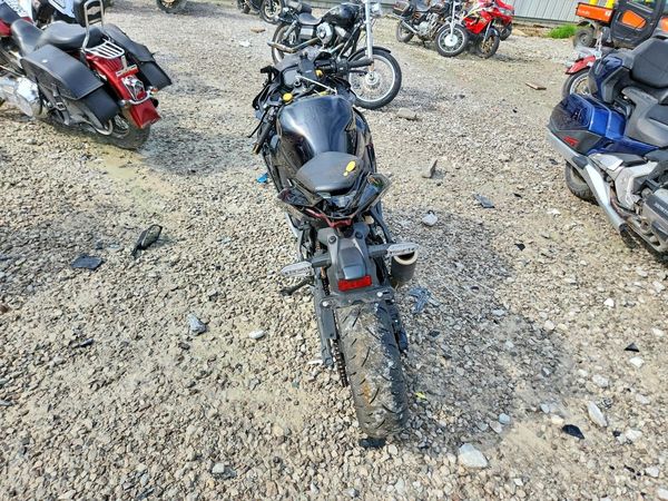 2026 KAWASAKI ZX400