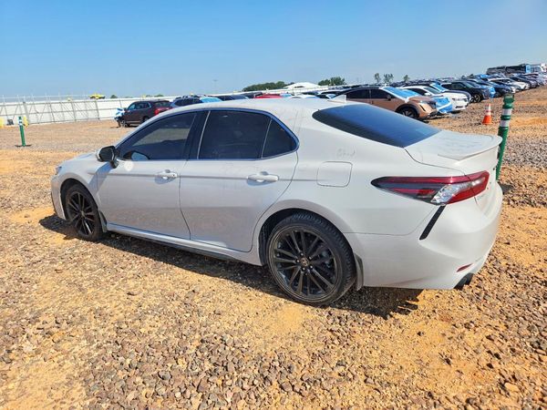 2024 TOYOTA CAMRY