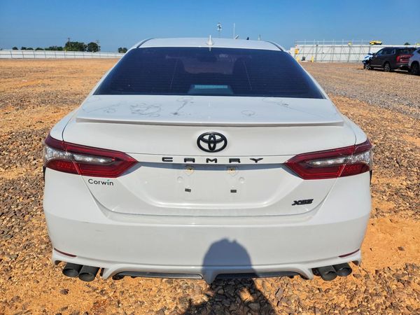 2024 TOYOTA CAMRY