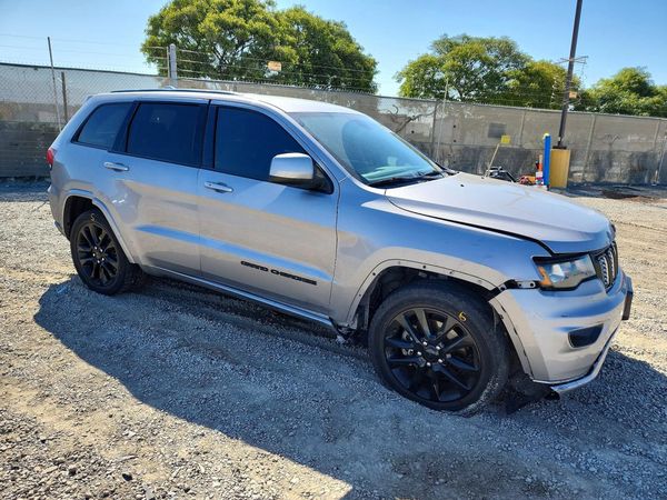 2021 JEEP GRAND CHEROKEE LAREDO 4X2