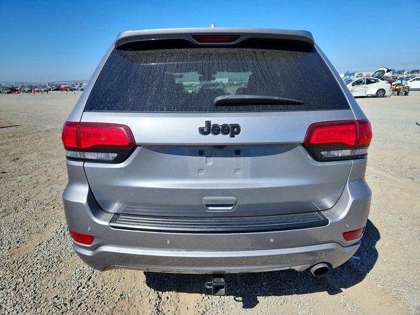 2021 JEEP GRAND CHEROKEE LAREDO 4X2
