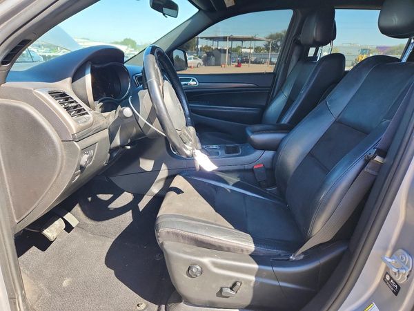 2021 JEEP GRAND CHEROKEE LAREDO 4X2