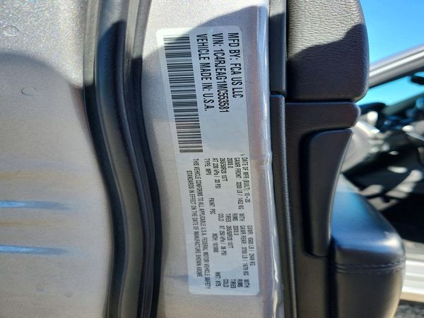 2021 JEEP GRAND CHEROKEE LAREDO 4X2