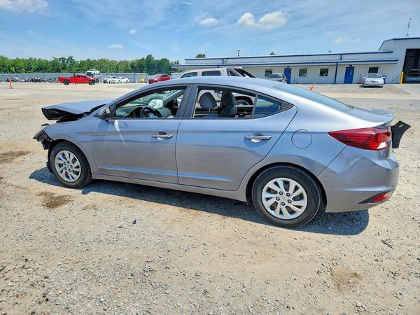 2019 HYUNDAI ELANTRA SE