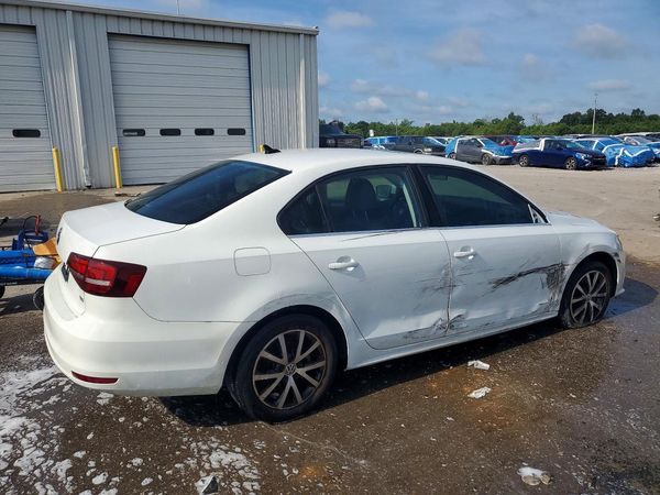 2017 VOLKSWAGEN JETTA SE