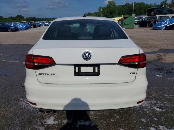 2017 VOLKSWAGEN JETTA SE