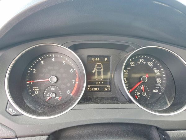 2017 VOLKSWAGEN JETTA SE