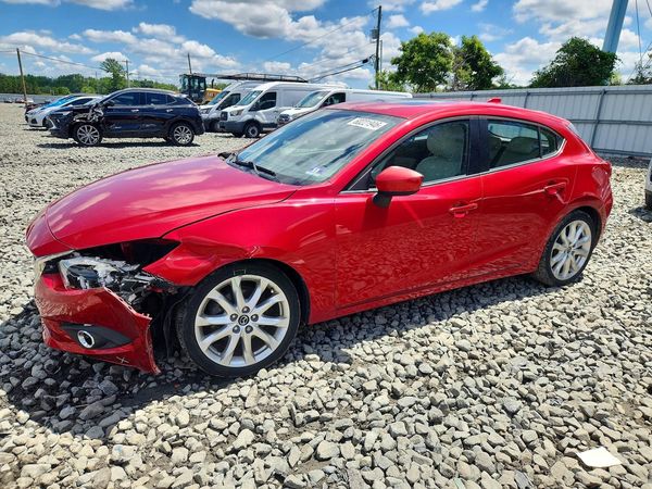 2015 MAZDA 3