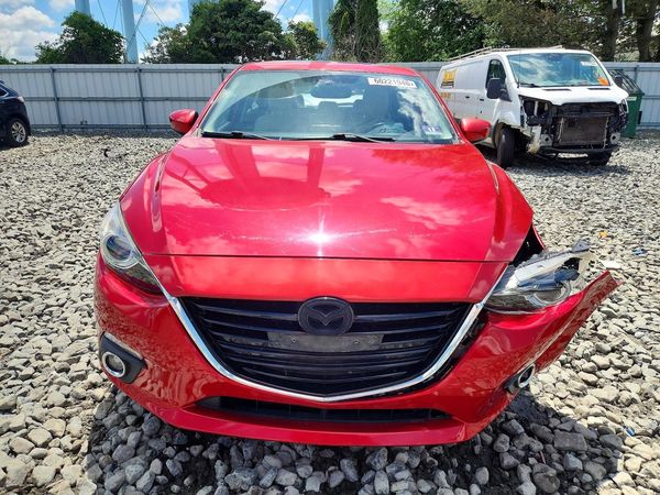 2015 MAZDA 3