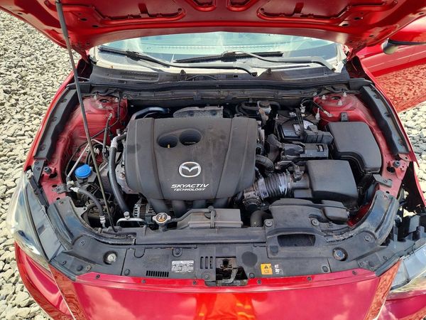 2015 MAZDA 3