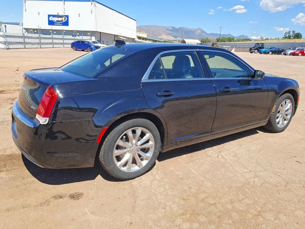 2018 CHRYSLER 300 300 Touring