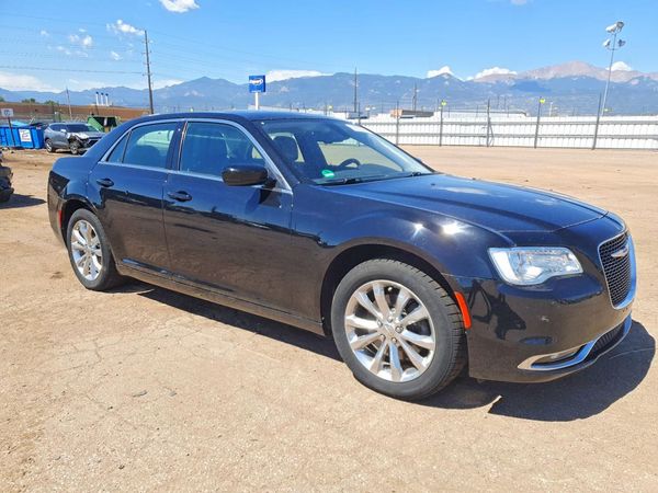 2018 CHRYSLER 300 300 Touring