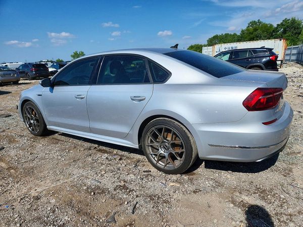 2018 VOLKSWAGEN PASSAT S, R-Line — DSRA