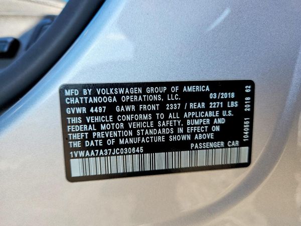 2018 VOLKSWAGEN PASSAT S, R-Line — VINS