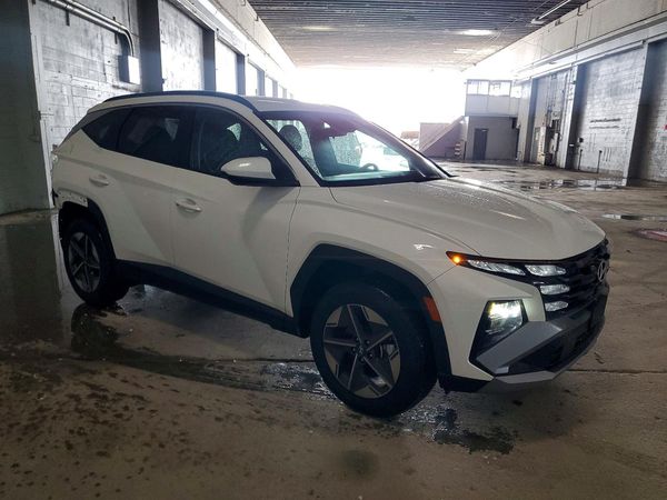 2026 HYUNDAI TUCSON SEL, SEL Plus