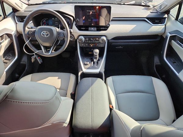 2024 TOYOTA RAV4 XLE Premium