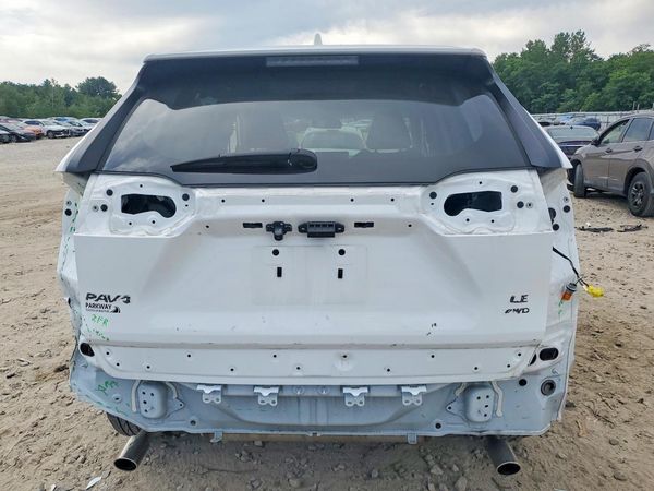 2024 TOYOTA RAV4 LE