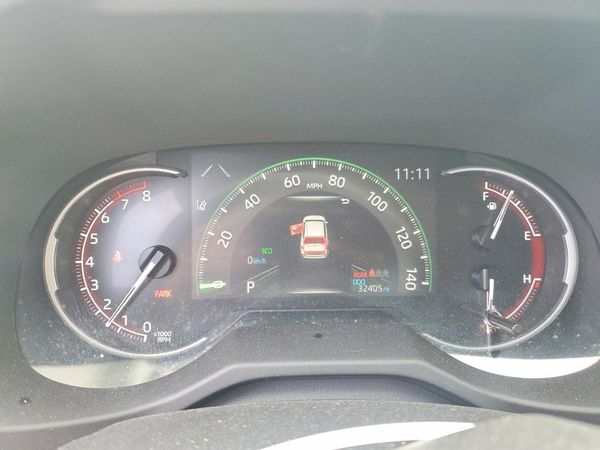 2024 TOYOTA RAV4 LE
