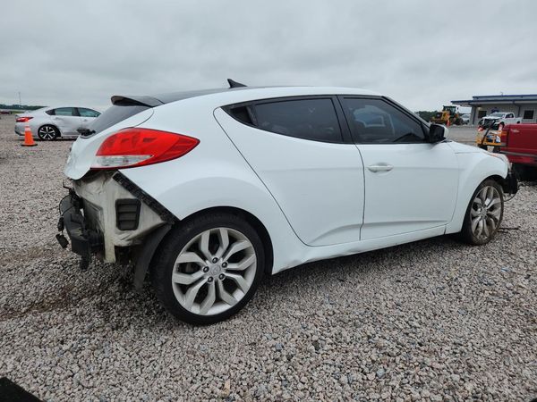 2013 HYUNDAI VELOSTER