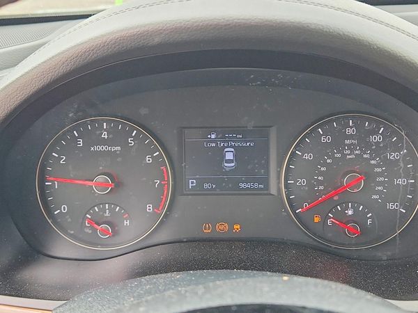 2017 KIA CADENZA Premium