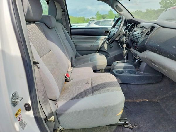 2012 TOYOTA TACOMA