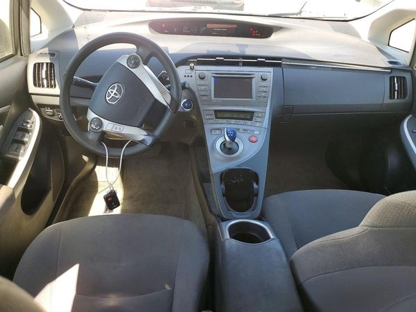 2014 TOYOTA PRIUS