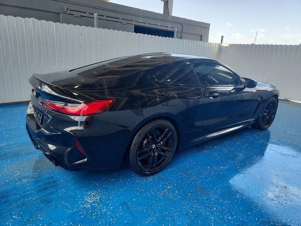 2024 BMW M8