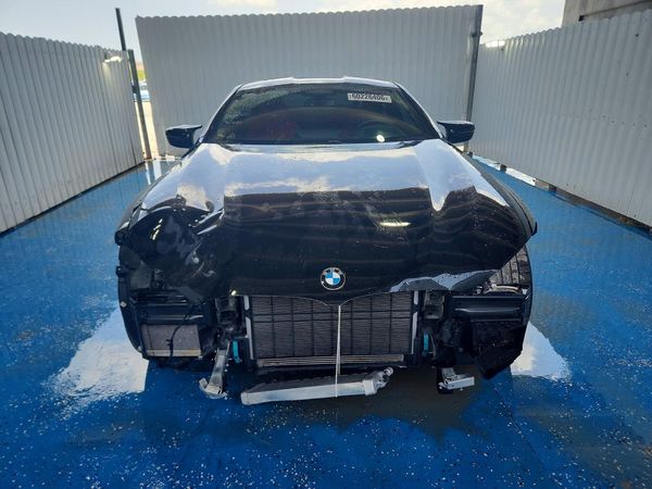 2024 BMW M8