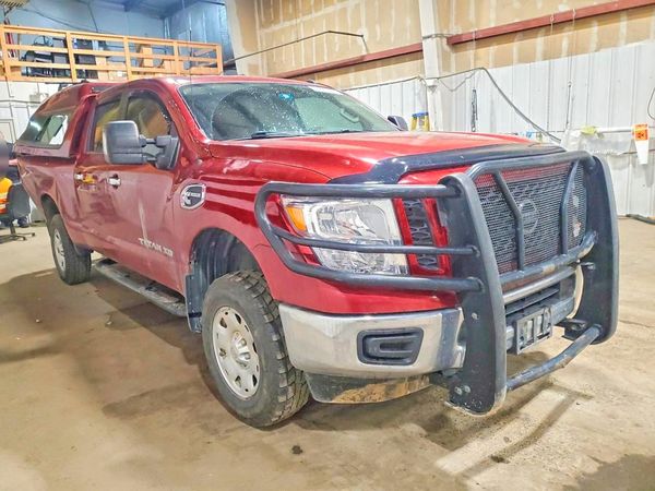 2019 NISSAN TITAN