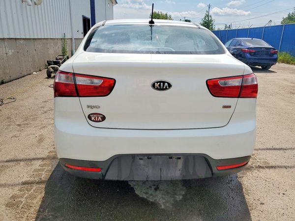 2015 KIA RIO GL - Middle-low