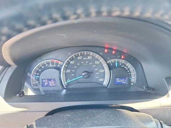2012 TOYOTA CAMRY