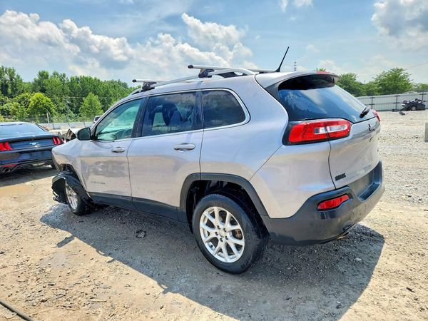 2018 JEEP CHEROKEE LATITUDE FWD