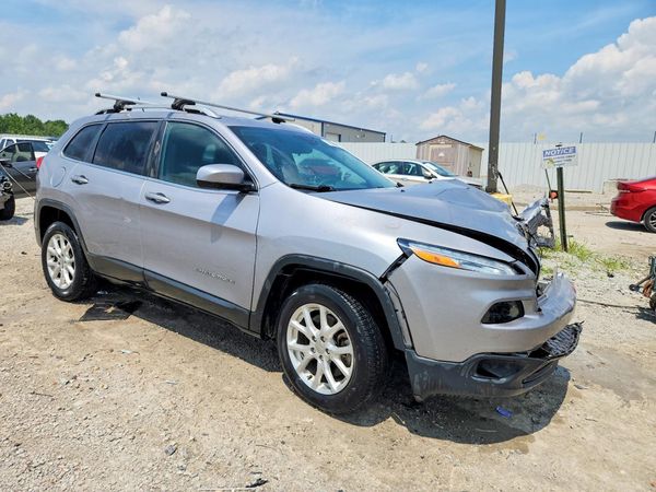 2018 JEEP CHEROKEE LATITUDE FWD
