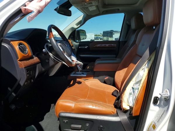 2021 TOYOTA TUNDRA Platinum grade