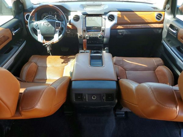 2021 TOYOTA TUNDRA Platinum grade