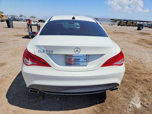2015 MERCEDES-BENZ CLA CLA250
