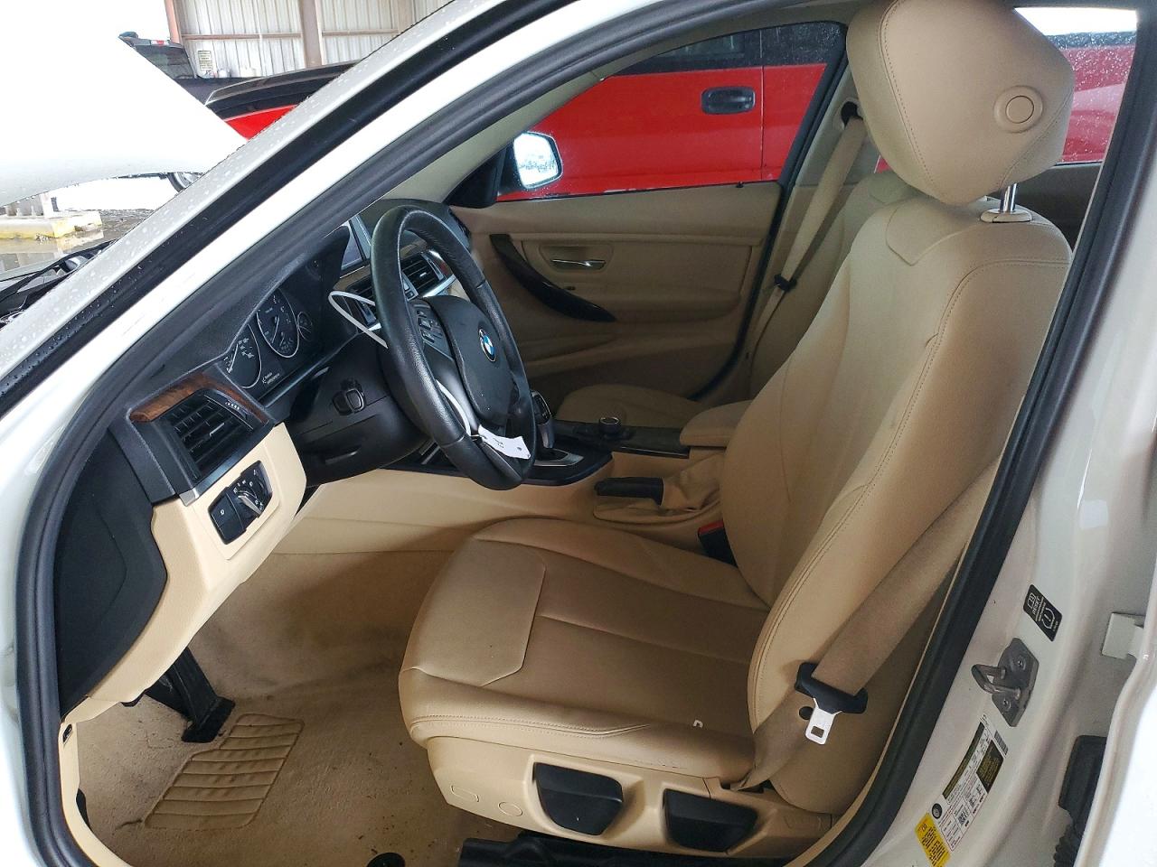 2015 BMW 320 320i
