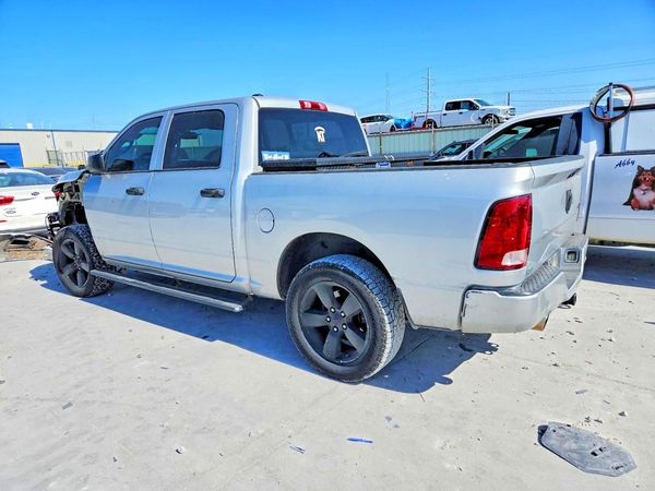 2014 RAM 1500 ST