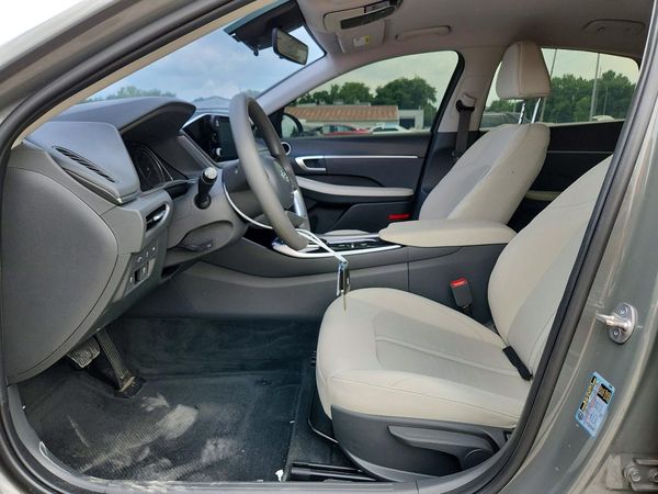 2023 HYUNDAI SONATA